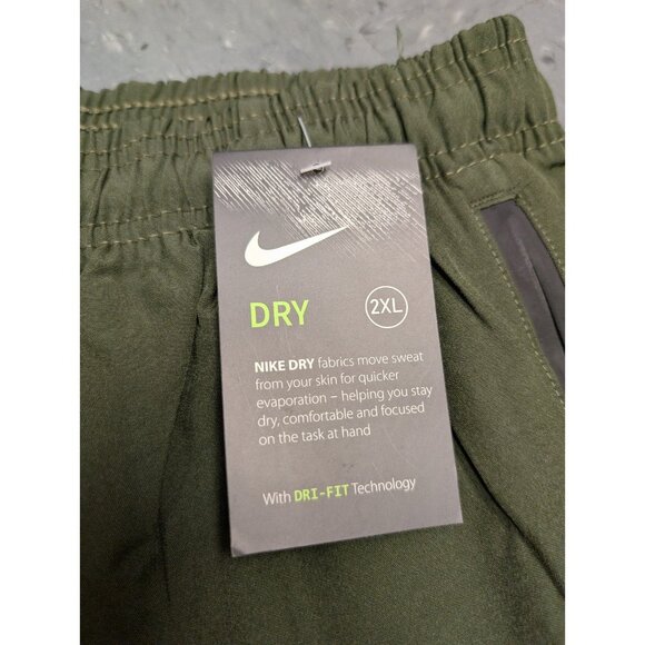 Nike Running Shorts / Nike Shorts 2XL - Picture 2 of 6